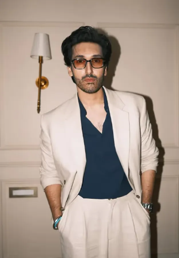 Yashvardhan Ahuja Height 