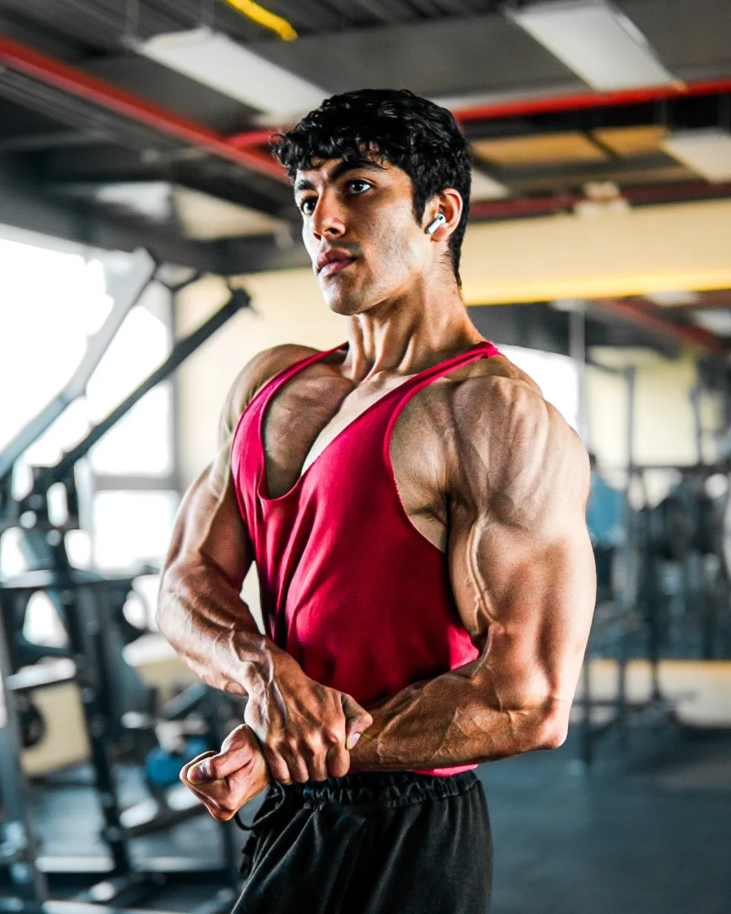 saket gokhale
